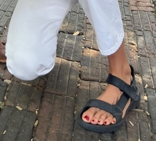 Maryna Linchuk feet photo 15