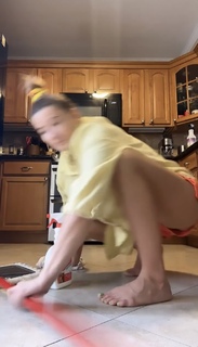 Maryna Moroz feet photo 2