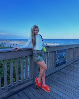 Maryna Moroz feet photo 16