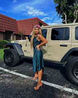 Maryna Moroz feet photo 12