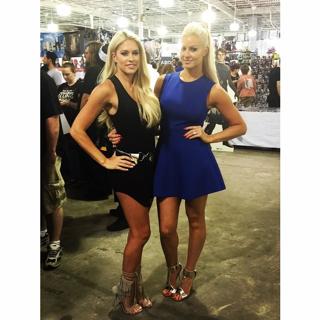 Maryse Mizanin feet photo thumbnail