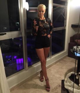 Maryse Mizanin feet photo thumbnail