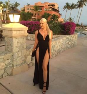 Maryse Mizanin feet photo thumbnail