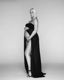 Maryse Mizanin feet photo thumbnail