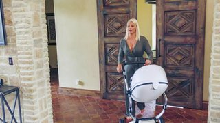 Maryse Mizanin feet photo thumbnail