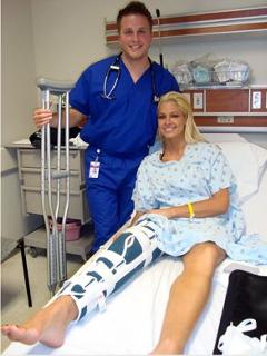 Maryse Mizanin feet photo thumbnail