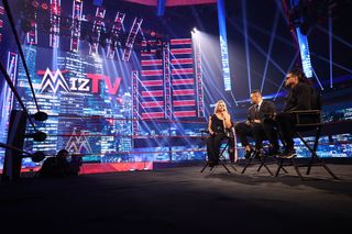 Maryse Mizanin feet photo thumbnail