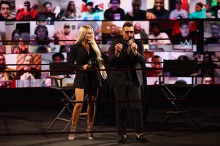 Maryse Mizanin feet photo thumbnail