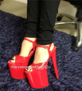 Maryse Mizanin feet photo thumbnail