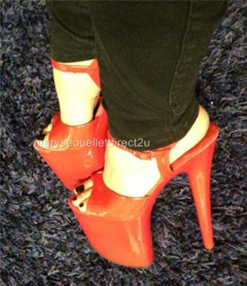 Maryse Mizanin feet photo thumbnail