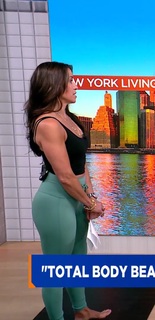 Marysol Castro feet photo 17
