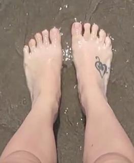Marzia Kjellberg feet photo thumbnail