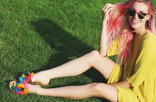 Marzia Kjellberg feet photo thumbnail