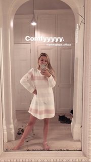 Marzia Kjellberg feet photo thumbnail