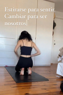 María Aura feet photo 11