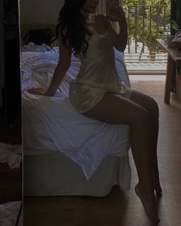 María Chacón feet photo 3
