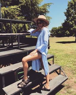 María Del Cerro feet photo thumbnail