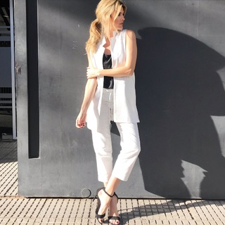 María Del Cerro feet photo thumbnail