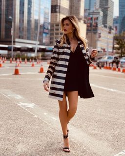 María Del Cerro feet photo thumbnail