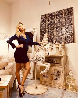 María Del Cerro feet photo thumbnail