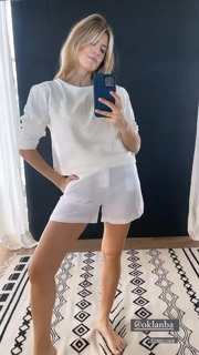 María Del Cerro feet photo thumbnail