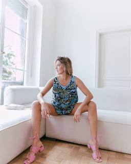 María Del Cerro feet photo thumbnail
