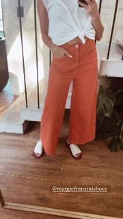 María Del Cerro feet photo thumbnail