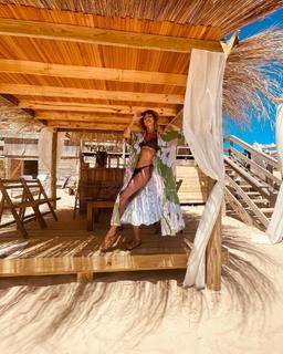 María Del Cerro feet photo thumbnail