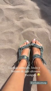 María Del Cerro feet photo thumbnail