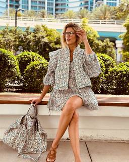 María Del Cerro feet photo thumbnail