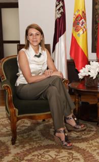 María Dolores de Cospedal feet photo 16