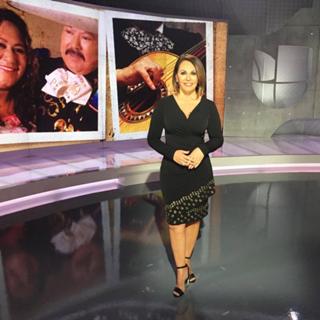 María Elena Salinas feet photo 20