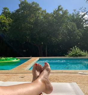 María Elena Salinas feet photo 3