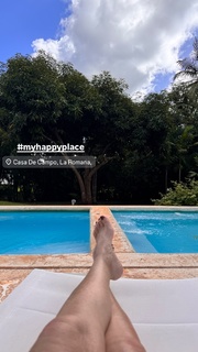 María Elena Salinas feet photo 9