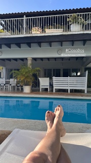 María Elena Salinas feet photo 8