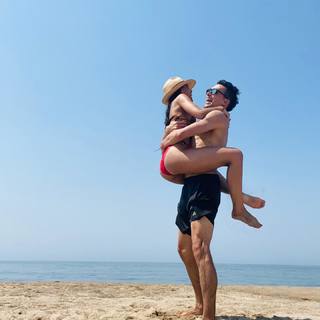 María Gabriela de Faría feet photo thumbnail