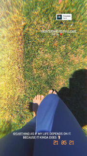 María Gabriela de Faría feet photo thumbnail