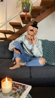 María Gabriela de Faría feet photo thumbnail