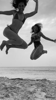 María Gabriela de Faría feet photo thumbnail