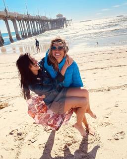 María Gabriela de Faría feet photo thumbnail