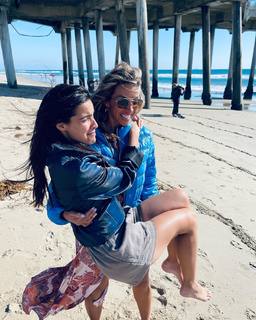 María Gabriela de Faría feet photo thumbnail