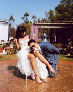 María Gabriela de Faría feet photo thumbnail