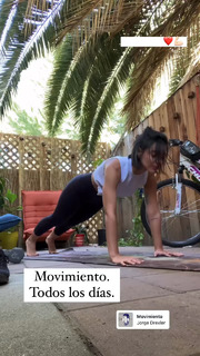 María Gabriela de Faría feet photo thumbnail