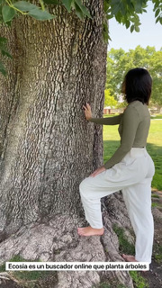 María Gabriela de Faría feet photo thumbnail