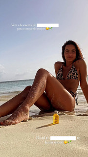 María Gabriela de Faría feet photo thumbnail