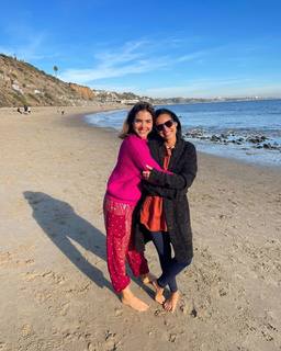 María Gabriela de Faría feet photo thumbnail