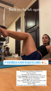 María Gabriela de Faría feet photo thumbnail