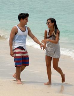 María Gabriela de Faría feet photo thumbnail