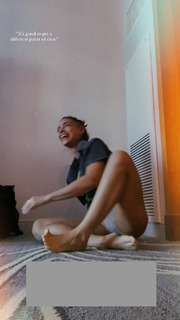 María Gabriela de Faría feet photo thumbnail