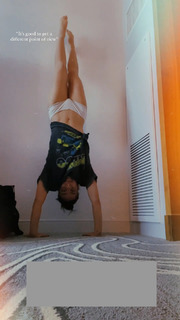 María Gabriela de Faría feet photo thumbnail